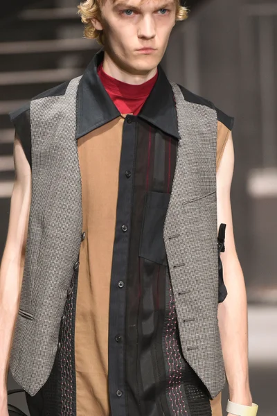 Look 42